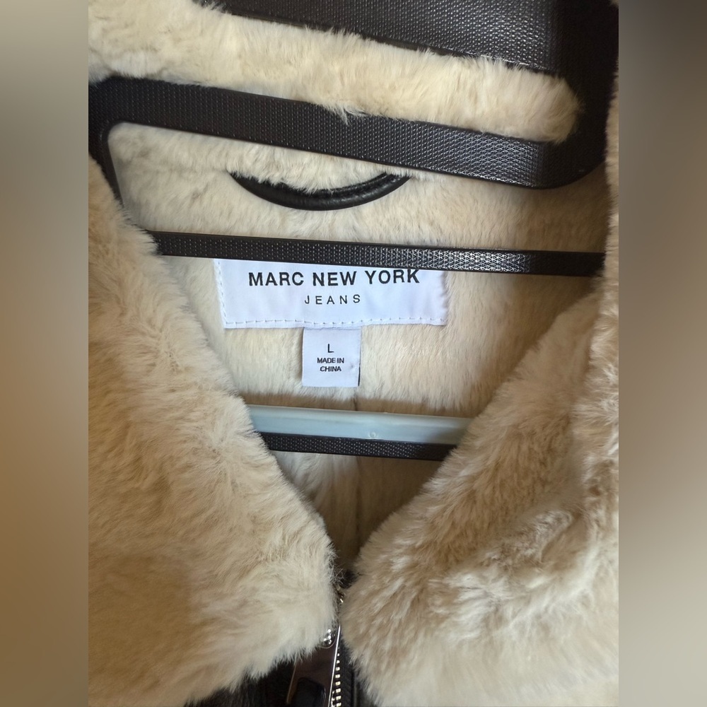 Marc New York Jeans Black Faux Fur Lined Leather Vest Womens L NEW WITH TAGS - Picture 3 of 12